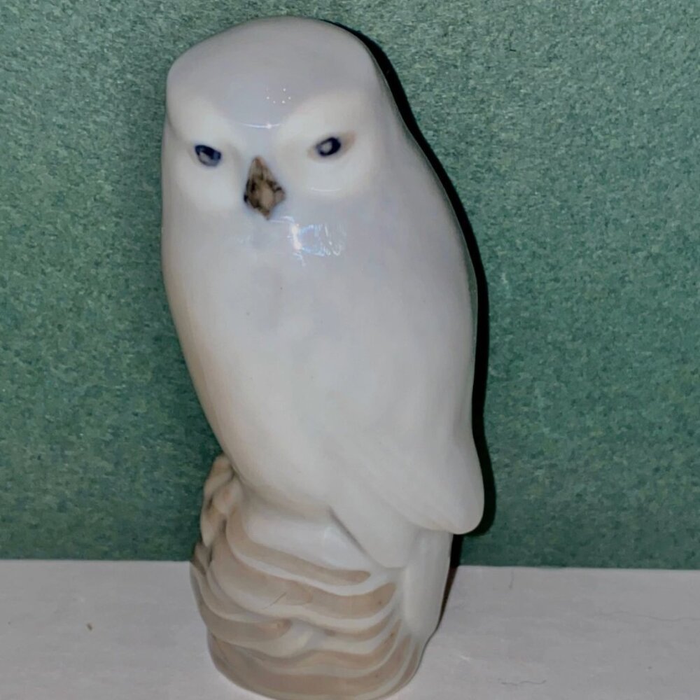 ROYAL COPENHAGEN DENMARK SNOWY OWL (#1741 CROWN MARK)